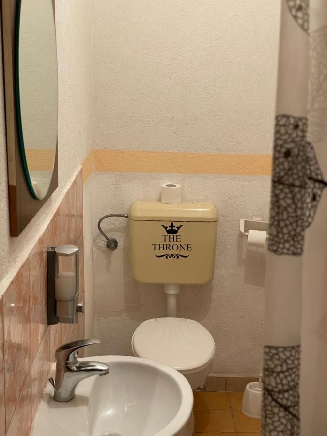 Rooms Deny Mostar Ngoại thất bức ảnh