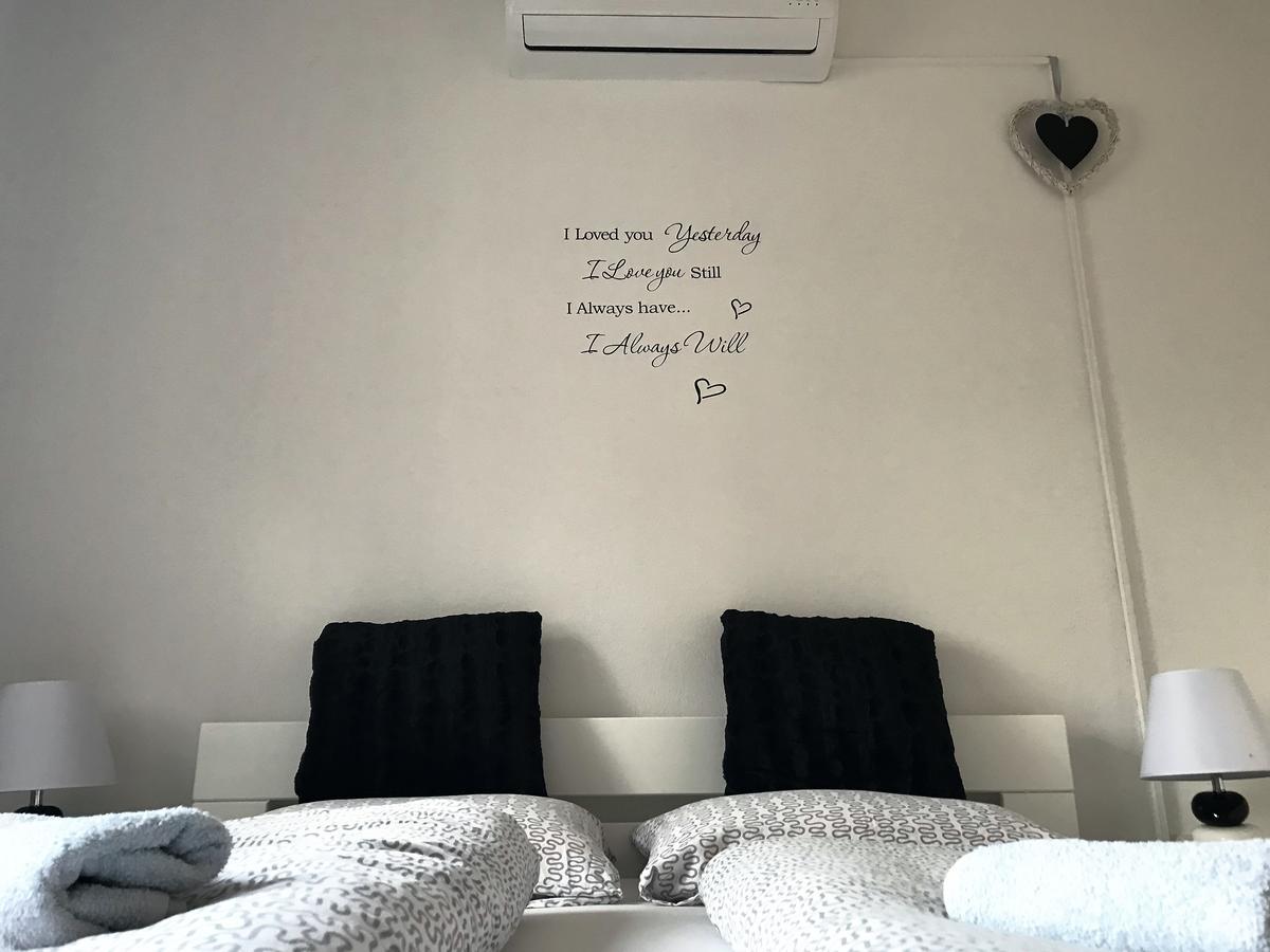 Rooms Deny Mostar Ngoại thất bức ảnh